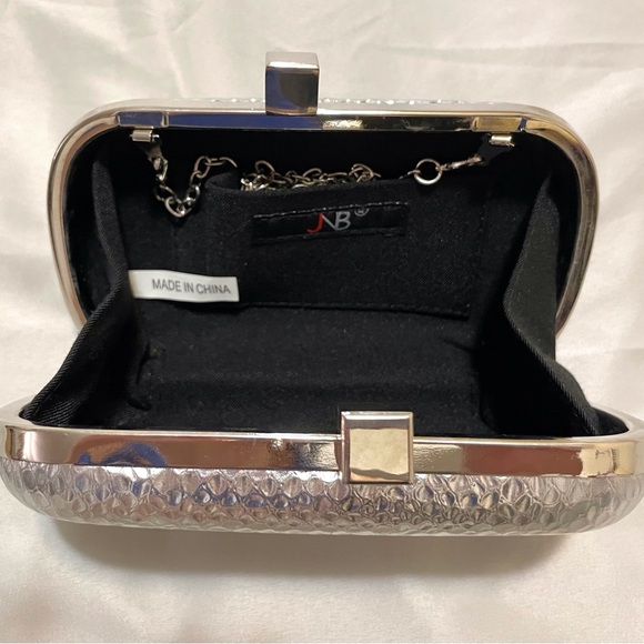 Party-ready clutch/shoulder bag - Picture 7 of 10